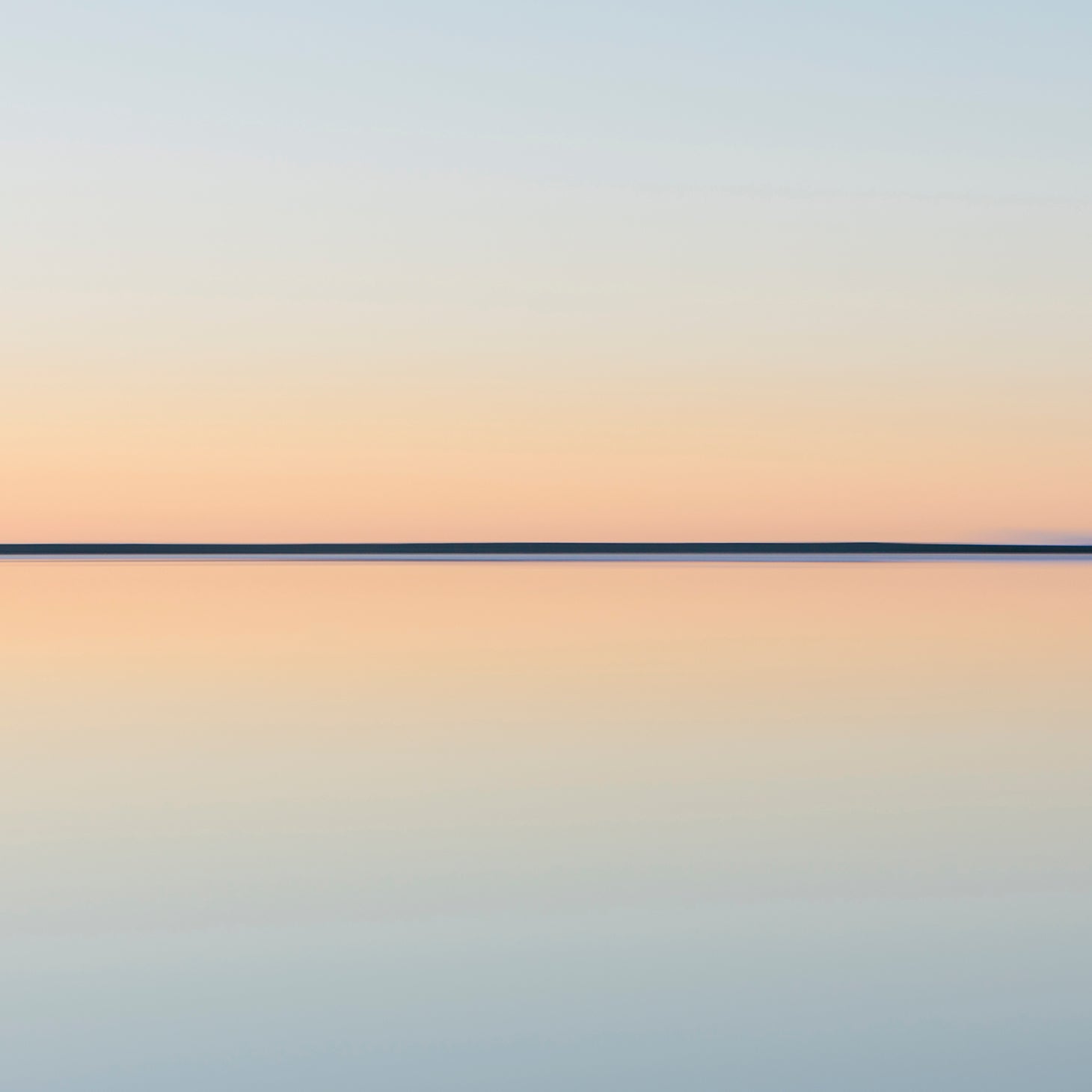 Eighth Day Regenerative Serum packaging