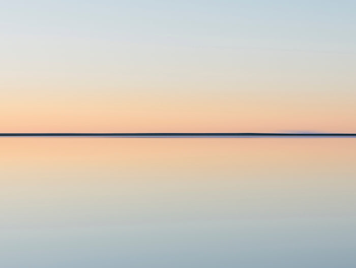 Eighth Day Regenerative Serum packaging