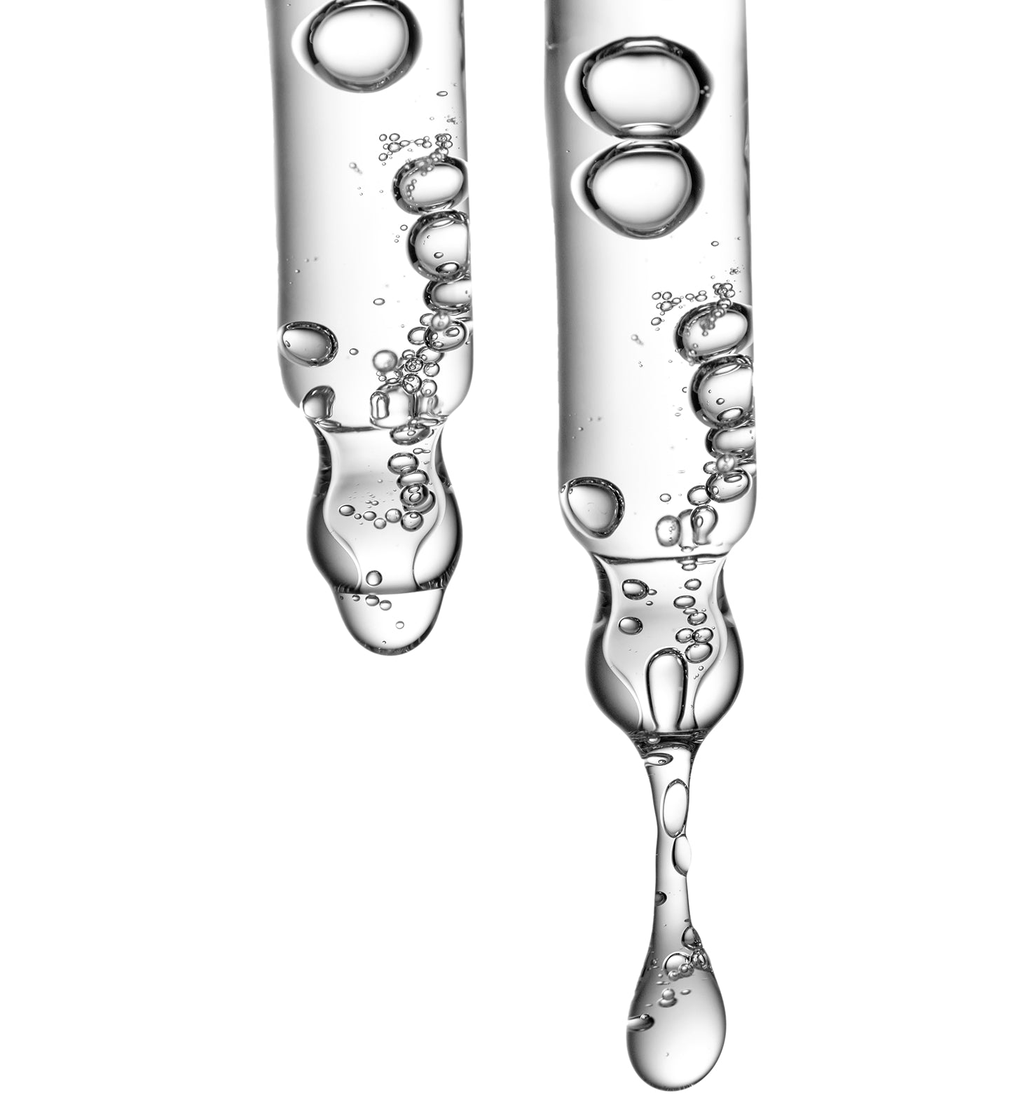 Image hands holding Eighth Day serum